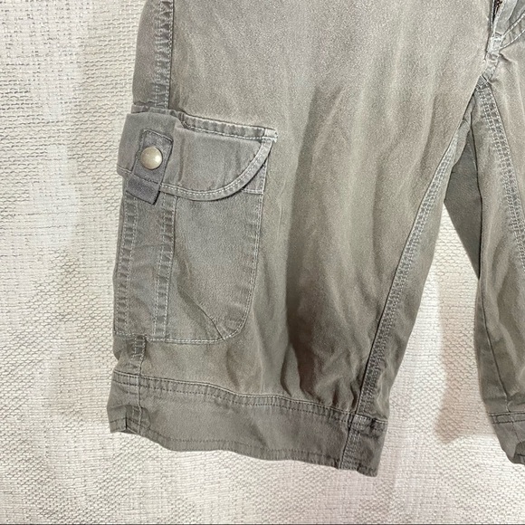 Kuhl free range shorts 11" grey cargo shorts size 4 - Picture 8 of 9